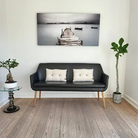 Moderne Villalejlighed Pa 110 Kvm + Stor Terrasse * Århus
