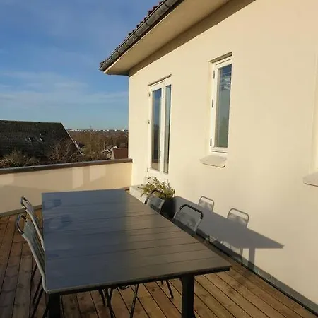 Moderne Villalejlighed Pa 110 Kvm + Stor Terrasse *
