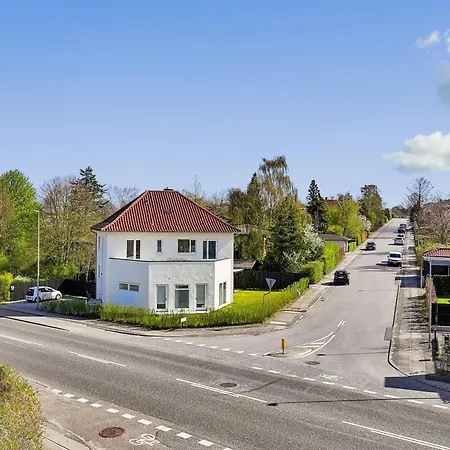 Moderne Villalejlighed Pa 110 Kvm + Stor Terrasse * Århus
